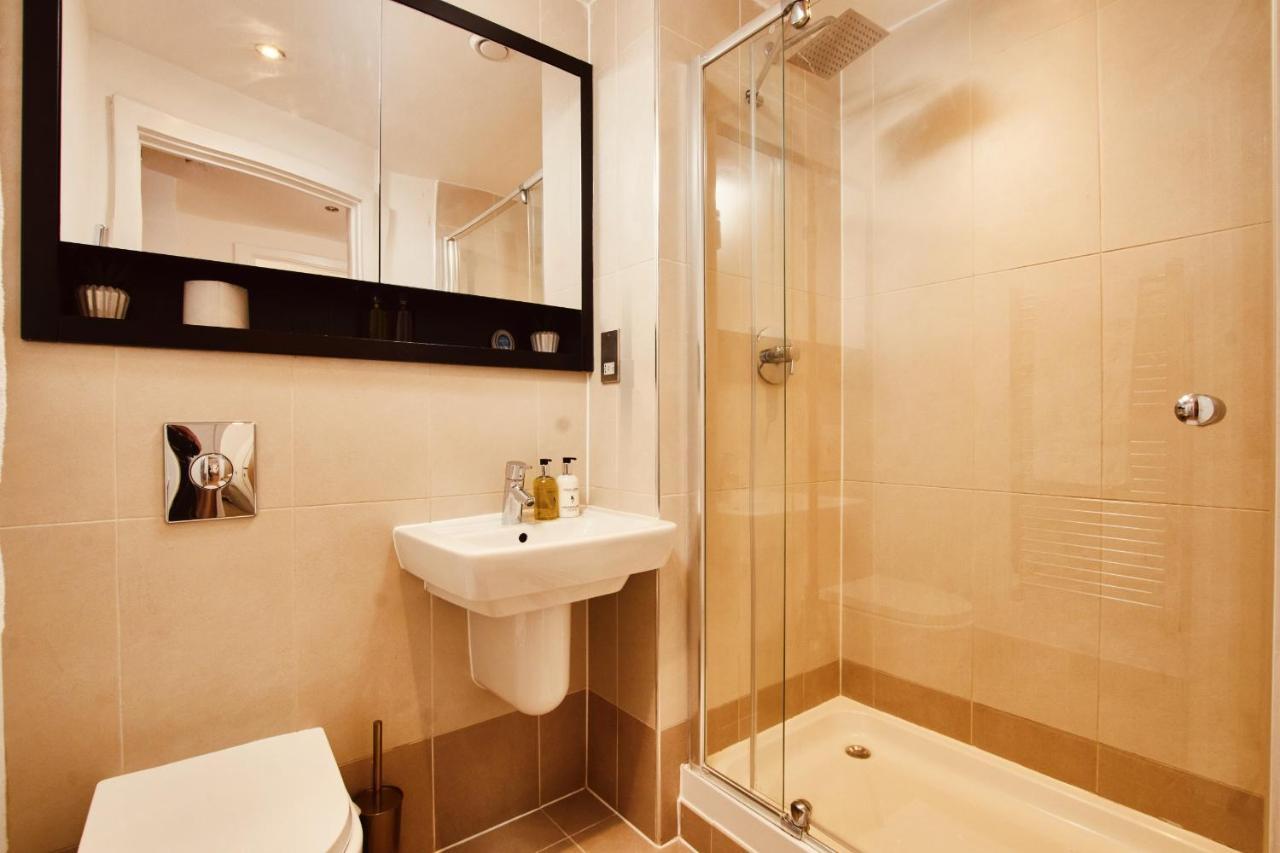 Deluxe City Apt Riverside Balcony &Free Parking Leeds (West Yorkshire) Exterior photo
